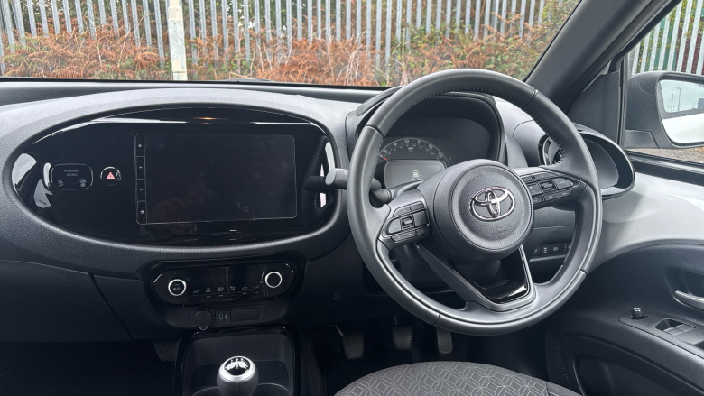 Toyota Aygo X 1.0 VVT-i Edge 5dr Petrol Hatchback